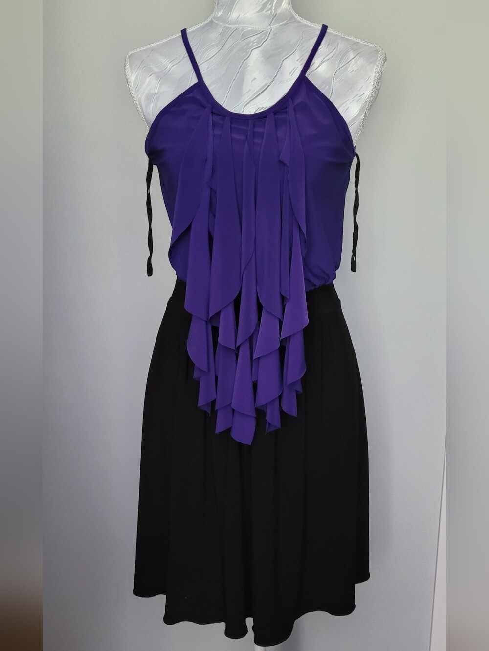 Star Vixen Purple and Black Ruffled Midi Dress